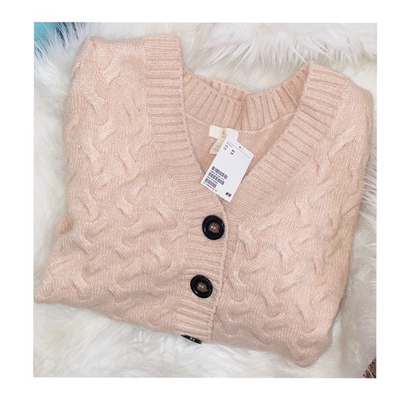 H&M Cable-Knit Cardigan - Picture 2 of 4